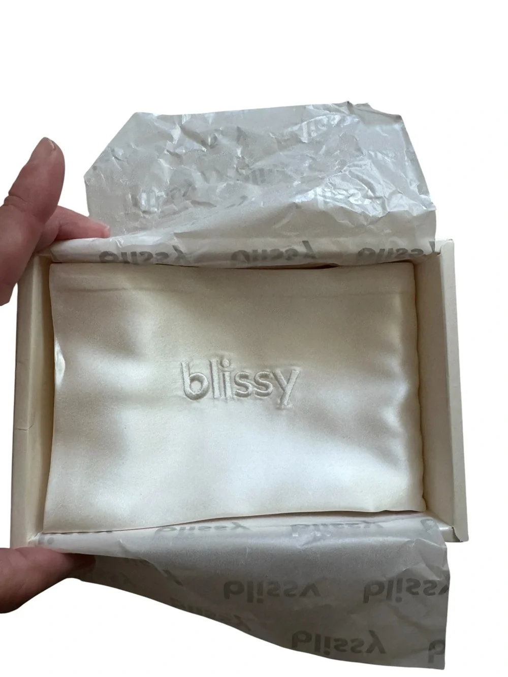 Blissy White Silk Pillowcase - Luxurious Smooth Sleep